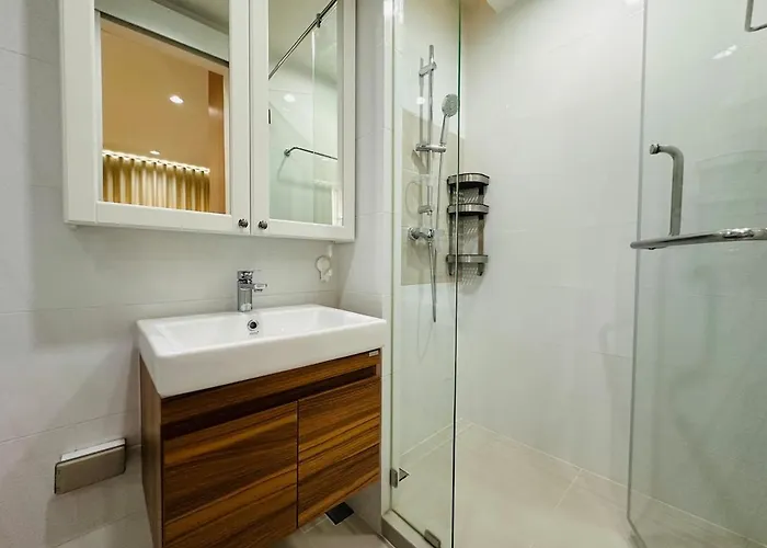 6th Avenue Sukhumvit Bkk 408 Bts Asoke Nana Mrt Sukhumvit 公寓 *
